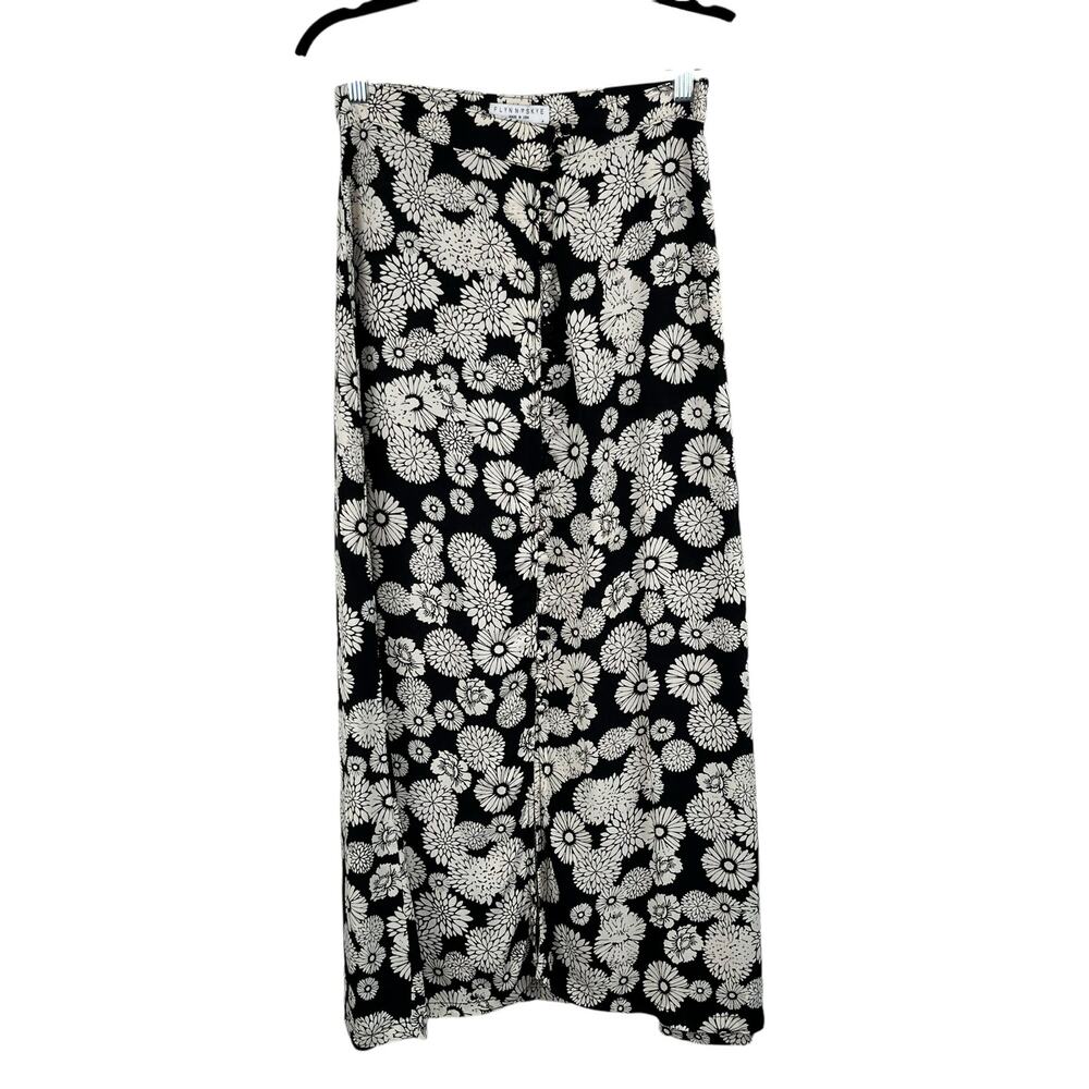 Flynn Skye Black White Floral Button Front Midi Skirt M Cottagecore Whimsygoth